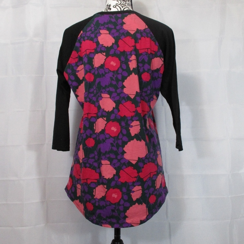 LULAROE Randy Tee. Size Medium - Picture 6 of 7